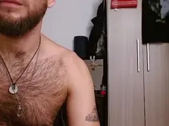 Amateur Adult Webcams of dominantthewolf