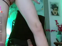 Amateur Live Sex Cam of agatha_monfort1