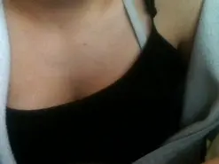 Amateur Live Sex Cam of MiiriiamRaauul