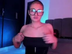Amateur Private Sex Chat of ailis9o