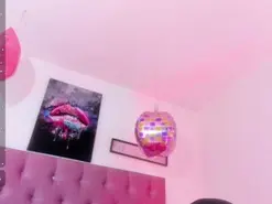 Amateur Live Sex Cam of Aily_star