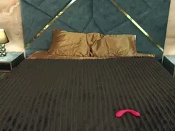 Amateur Watch Live Sex Cams of MagicPeach