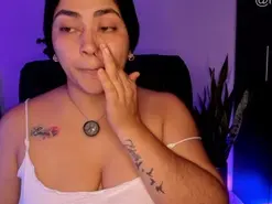 Amateur Private Sex Chat of lucy26_