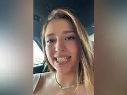 Amateur Live Sex Cam of Allisonfoxxx