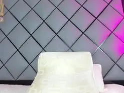 Amateur Sex Cam of Ella_Kelly
