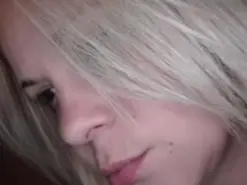 Amateur Watch Live Sex Cams of Hottye