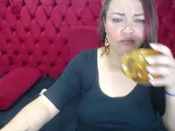 Amateur Adult Webcam of AngelicaMilf3