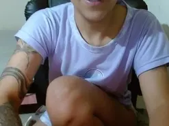 Amateur Live Porn of Lola888_