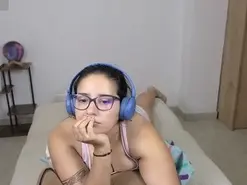 Amateur Free Porn Cam of Moon_woman
