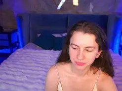 Amateur Free Live Porn of LittleJuli