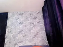 Amateur Live Sex Cam of Marilynrose_hot