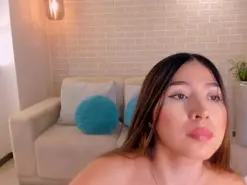 Amateur Free Live Porn of LillySanders