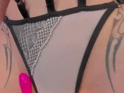 Amateur Live Porn of BellaConnor