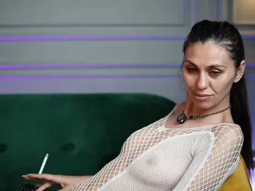 Bongacams Live Sex of LucyBook