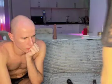 Bongacams Watch Live Sex Cams of XXXDreamTeam