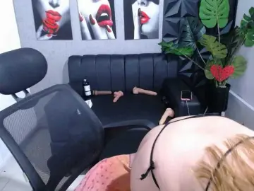Bongacams Watch Live Sex Cams of Valentina-mature