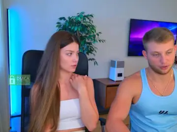 Bongacams Watch Live Sex Cams of jony-jessica