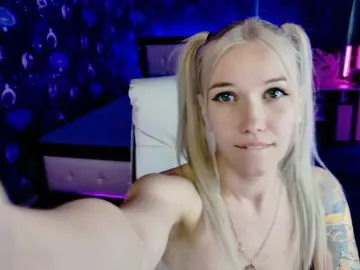 Bongacams Best live sex cam show of NaomiHita