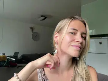 Bongacams Live Porn of JenevaOcana