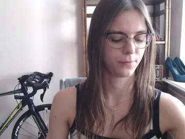 Bongacams Sex Cam of MegiKiss