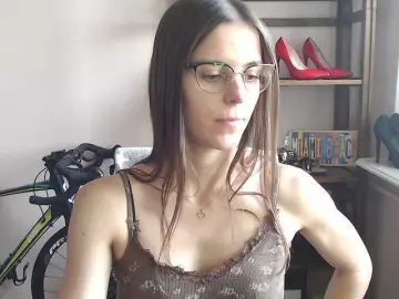 Bongacams Sex Cam of MegiKiss