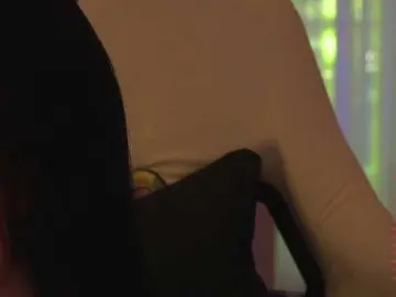 Bongacams Adult Webcam of DrammaQueennnn