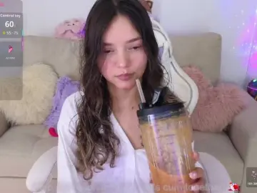 Bongacams Watch Live Sex Cams of LarisaMaia
