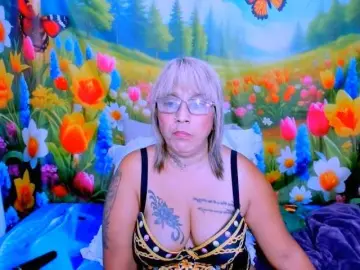 Bongacams Best live sex cam show of indianroxy