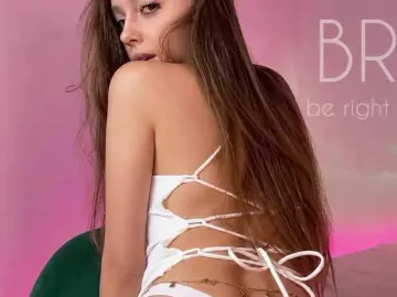Bongacams Adult Video Chat of MaybeBabeTV
