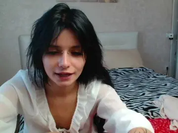 Bongacams Adult Video Chat of TheSluttyFox