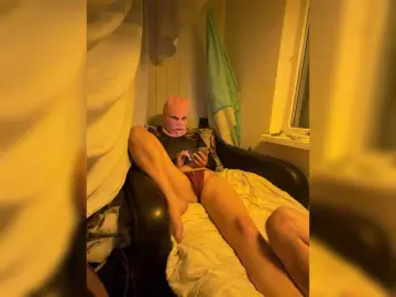 Bongacams Watch Live Sex Cams of Adamieva1