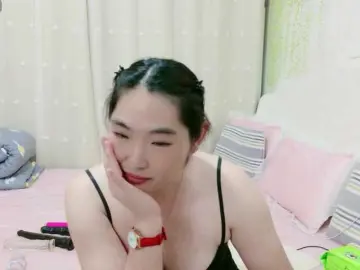Bongacams Free Porn Cam of ViviCharm