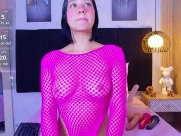 Bongacams Adult Video Chat of cutepetitee