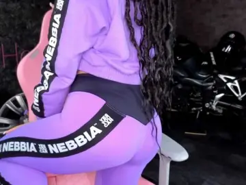 Bongacams Free Live Porn of -BABAYAGA-