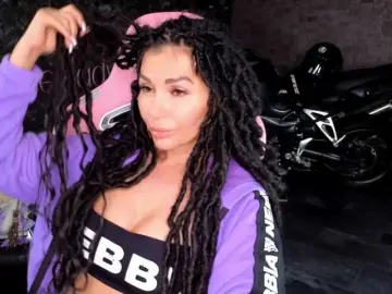 Bongacams Adult Video Chat of -BABAYAGA-