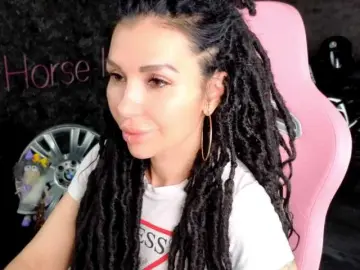 Bongacams Live Sex Cam of -BABAYAGA-