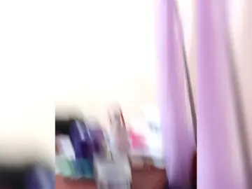 Bongacams Private Sex Chat of Creamyypussy