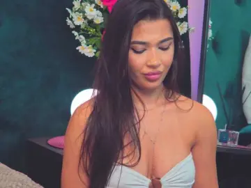 Bongacams Sex Chat of MyaMuuse