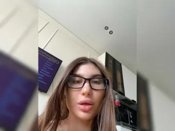 Bongacams Watch Live Sex Cams of -EmilyBaby-