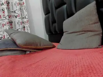 Bongacams Private Sex Chat of Criistal-castro