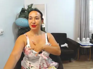 Bongacams Free Live Porn of LikaLady