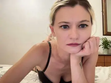 Bongacams Live Sex Cam of OnikaLove