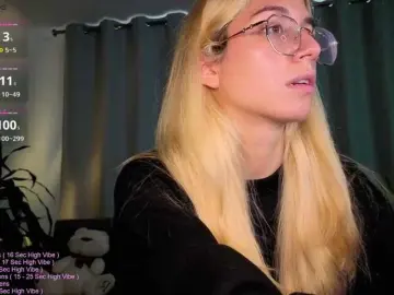Bongacams Private Sex Chat of LittleSammy