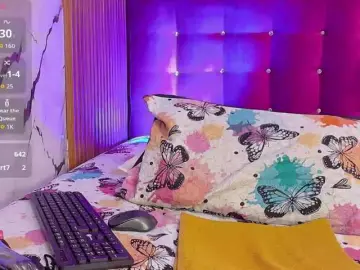 Bongacams Watch Live Sex Cams of skinnyindiansluttt