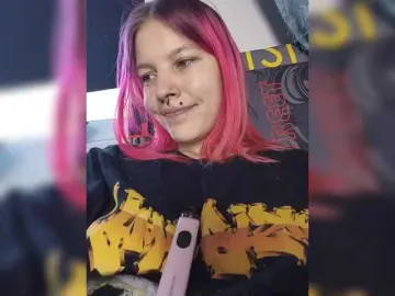 Bongacams Free Porn Cam of SquirtApril