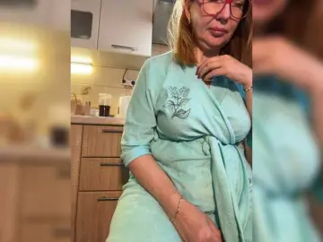 Bongacams Best live sex cam show of Pink-Lips