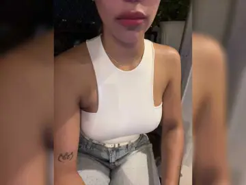 Bongacams Free Live Porn of EmilyLeah