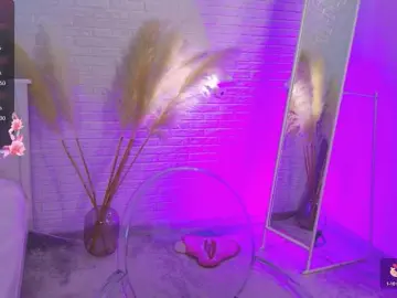 Bongacams Best live sex cam show of CrazyWine