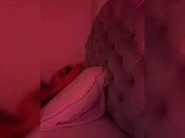 Bongacams Live Sex Cam of SallyeLeins