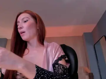 Bongacams Live Sex Cam of MiaFarrell